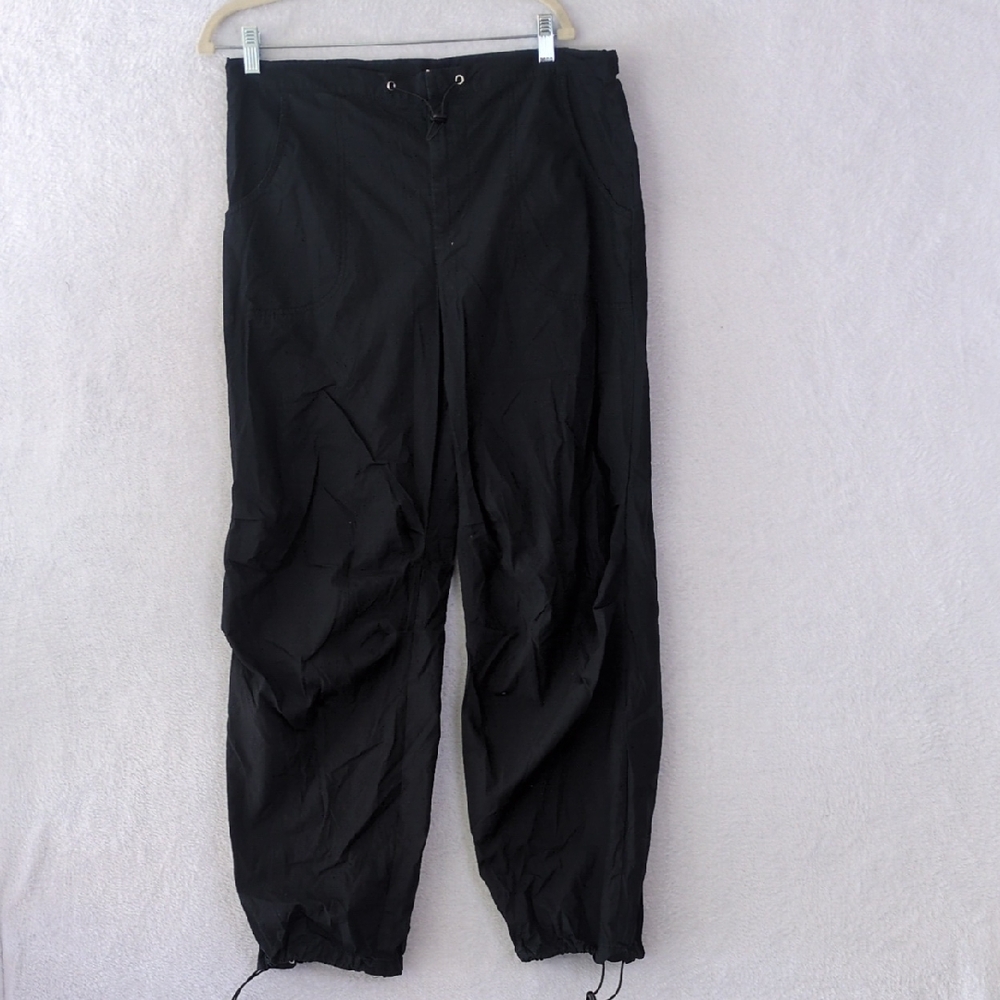 Cotton On Women's Black Lightweight Drawstring Cargo Pants Size 4